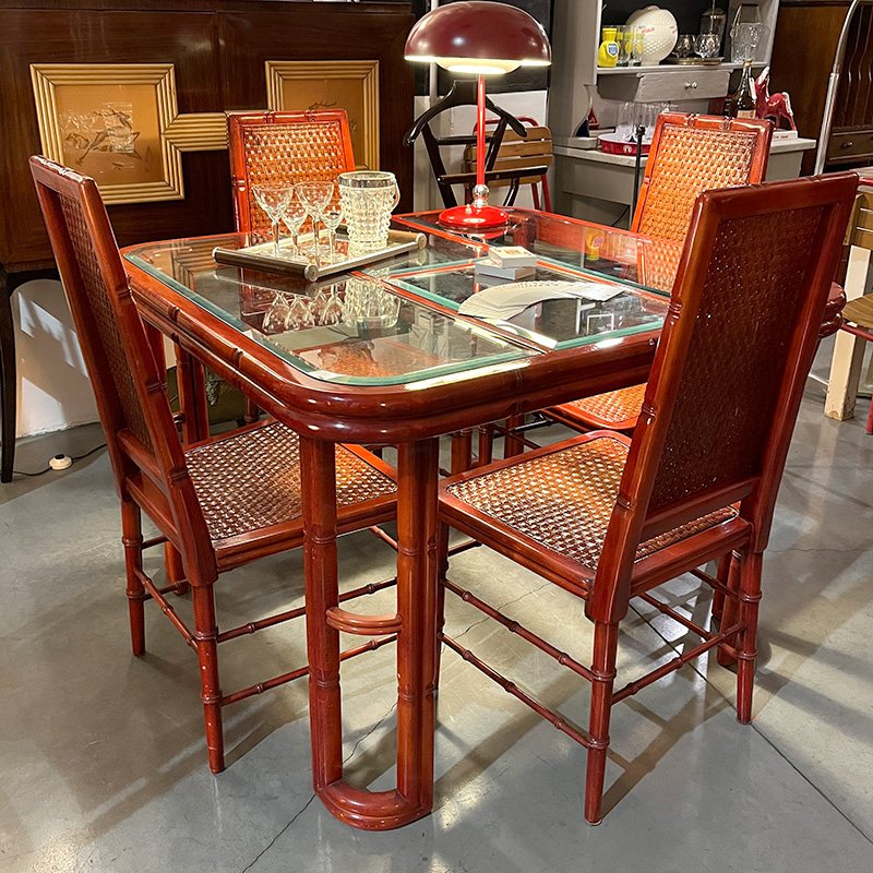 Tavolo da gioco vintage rosso lacca